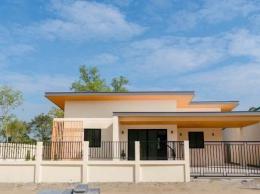 มบ.มาลีมีทรัพย์ พนัสนิคม