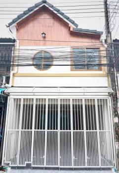 หมู่บ้านเพชรเก้า.  ซอย9 -เพชรสยาม