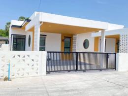 บ้านเดี่ยว. นาป่า