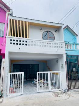 หมู่บ้านเก้าเพชร. บ้านสวน