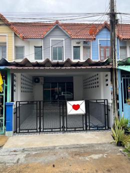 หมู่บ้านแฟมิลี่แลนด์ นาป่า