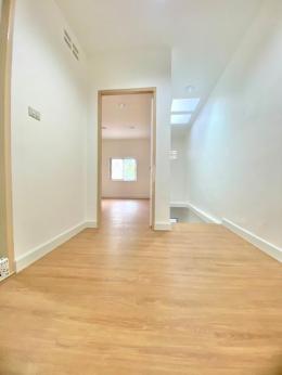 มบ.อืสเทรินแลนด์แอนด์เฮ้าส์. ดอนหัวฬ่อ