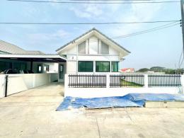 บ้านเดี่ยว ซอยวัดศรี บ้านเก่า-พานทอง บ้านเดี่ยว ซอยวัดศรี บ้านเก่า-พานทอง