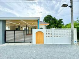 บ้านเดี่ยวหลังใหญ่. พานทอง-หนองกะขะ บ้านเดี่ยวหลังใหญ่. พานทอง-หนองกะขะ