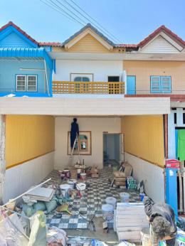 บ้านทาวน์เฮ้าส์ 2ชั้น.  บ้านเก่า-บางนาง-พานทอง