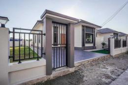 หมู่บ้านสุขใจพรีเมี่ยม. โรบินสัน-ดอนหัวฬ่อ