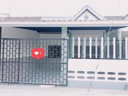 ทาวน์เฮ้าส์ชั้นเดียว. พนัสนิคม