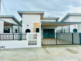 บ้านเลิศรัตน์วิวล์ 4  บ้านบึง