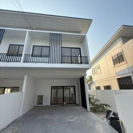 หมู่บ้านNew Sky หลังเทศบาลหนองตำลึง