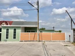 หมู่บ้านจันทร์อำนวย พนัสนิคม