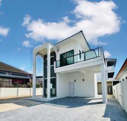 บ้านเดี่ยวมือ 1 2 ชั้นสไตล์ luxury ทำเลดอนหัวฬ่อสำนักบก