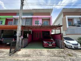 บ้านหลังมุม"กลับรถ" ทำเลพานทอง