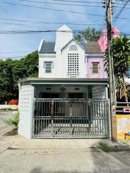 หมู่บ้านทรายแก้ว. บางแสน-หนองมน