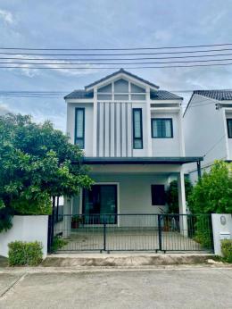 หมผุ่บ้านมณีรินทร์ ปาร์ค. บางพระ ศรีราชา