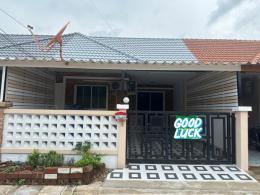 หมู่บ้านทรัพย์รุ่งเรืองซิตี้1. บ้านเก่า-พานทอว